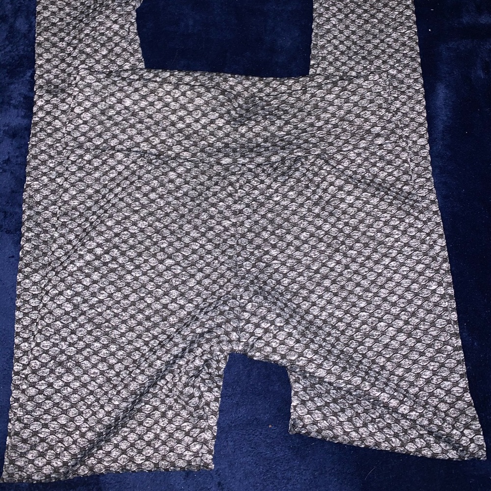 TikTok leggings size small